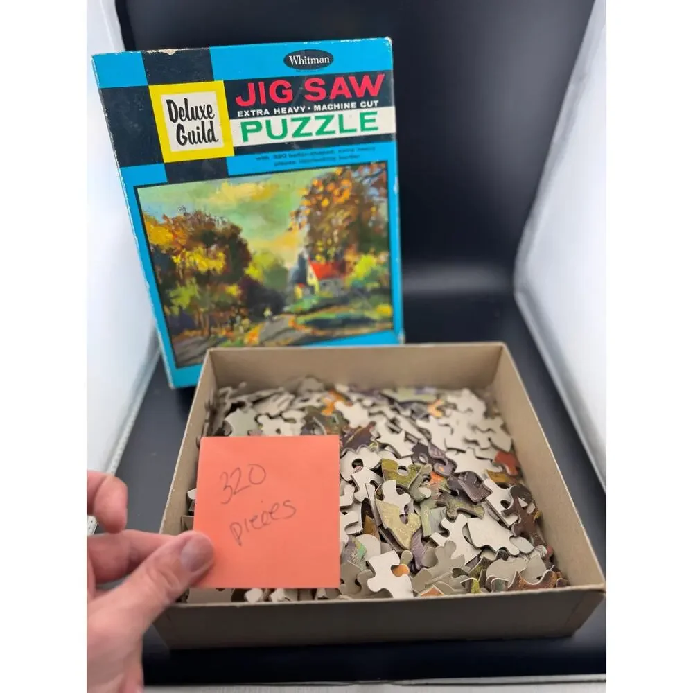 Vintage Deluxe Guild Puzzle - Autumn Splendor